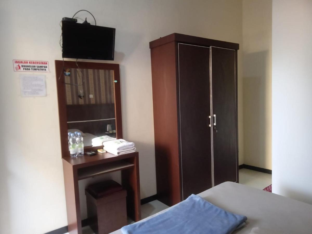 Riki Guesthouse Syari'Ah Jepara Eksteriør billede